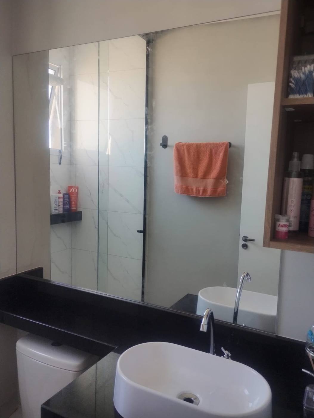 Espelho sob medida instalado pela JV Vidros em Itu-SP - foto 1