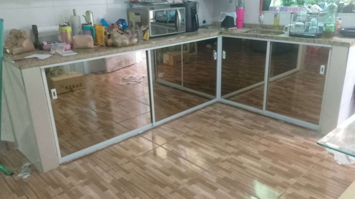 Fechamento de vidro instalado pela JV Vidros em Itu-SP - foto 12