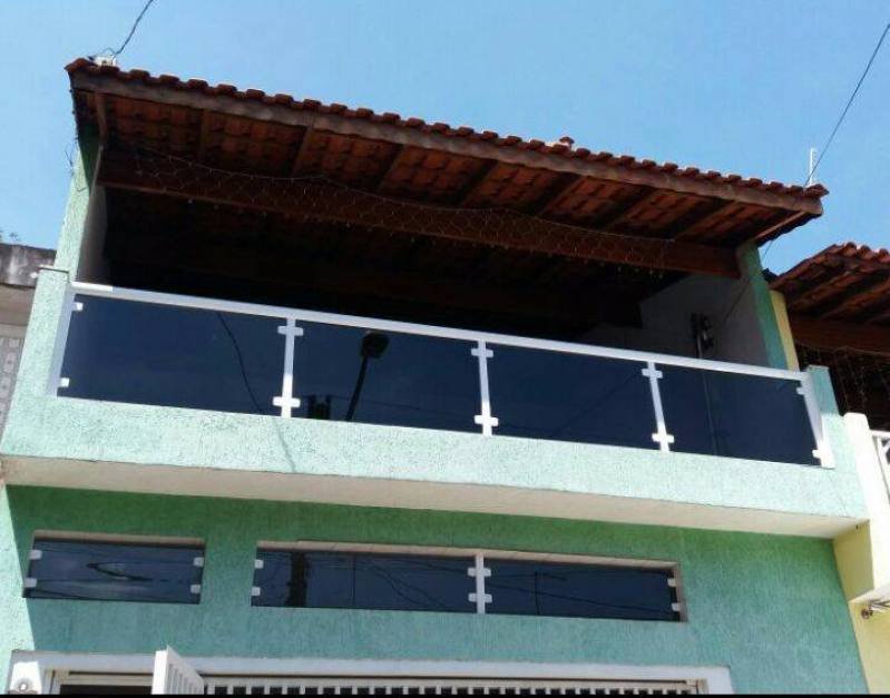 Guarda-corpo de vidro instalado pela JV Vidros em Itu-SP - foto 5