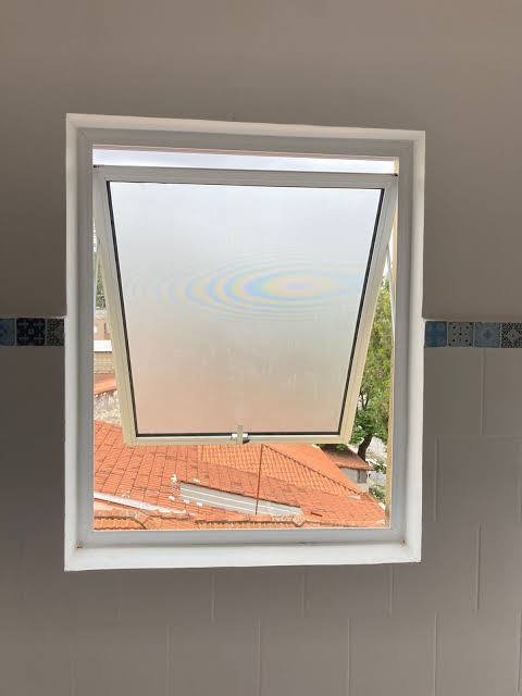 Janela de vidro instalado pela JV Vidros em Itu-SP - foto 17